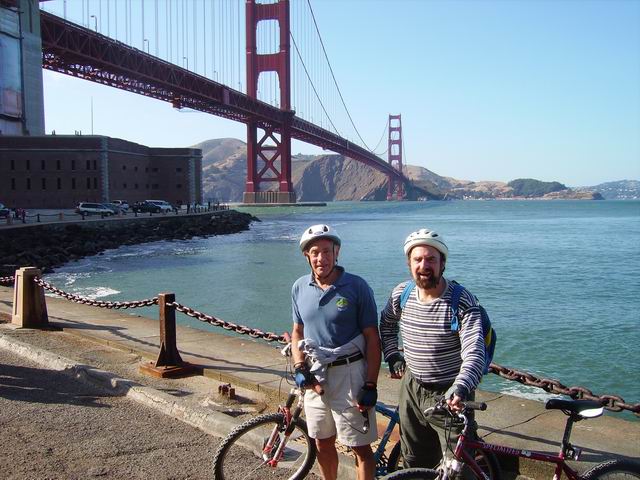 Victor Scheinman and
Harvey Cohen on bikes near the Golden Gate Bridge